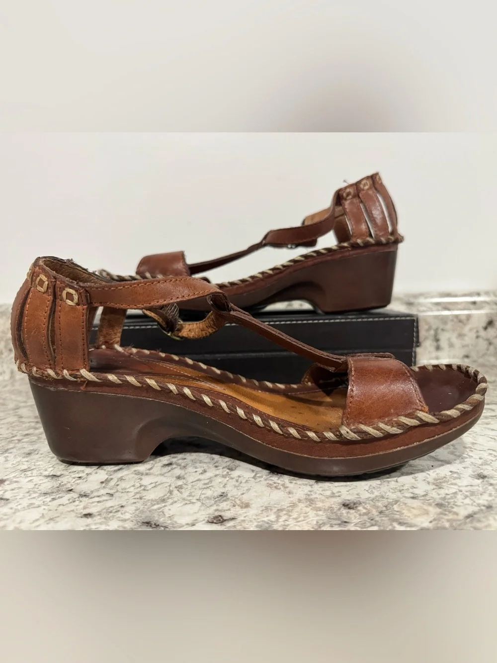 Ariat Shalimar Leather T-Strap Buckle Wedge Gladiator Sandals Women’s Size 8B